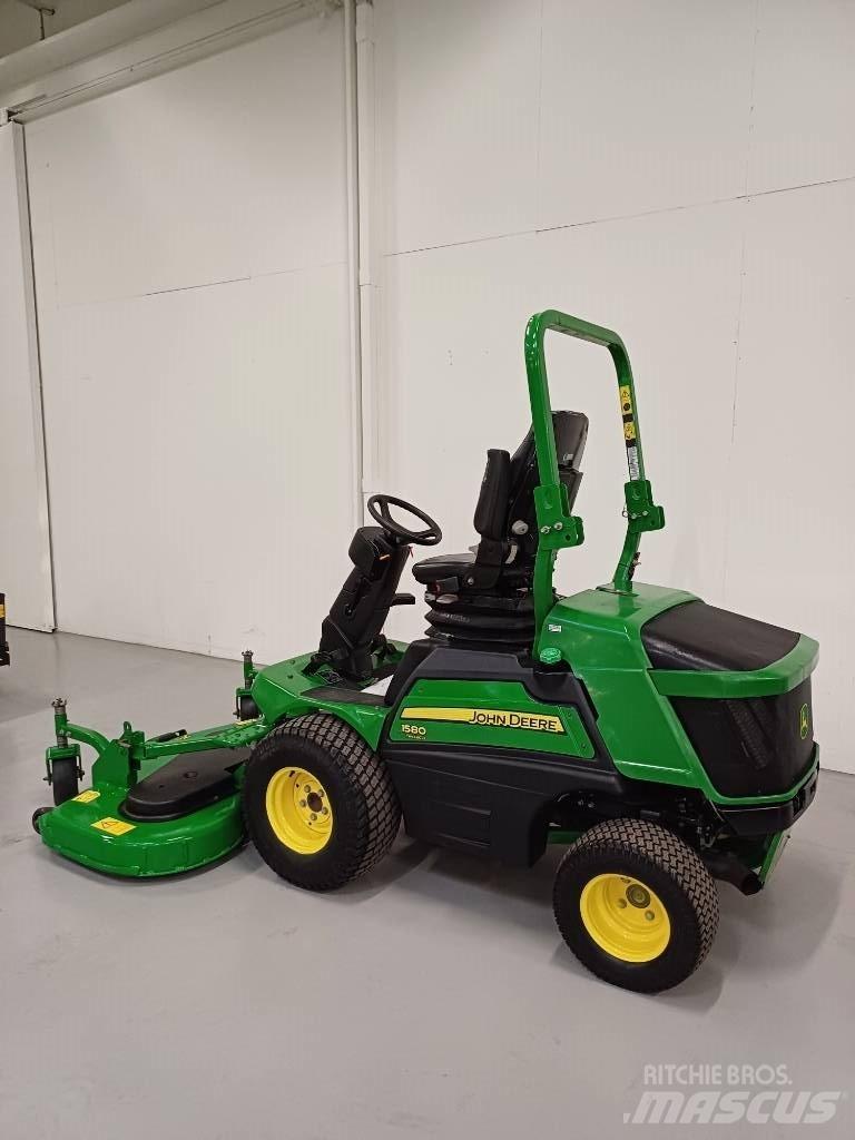 John Deere 1580 Mobil çim biçme makineleri