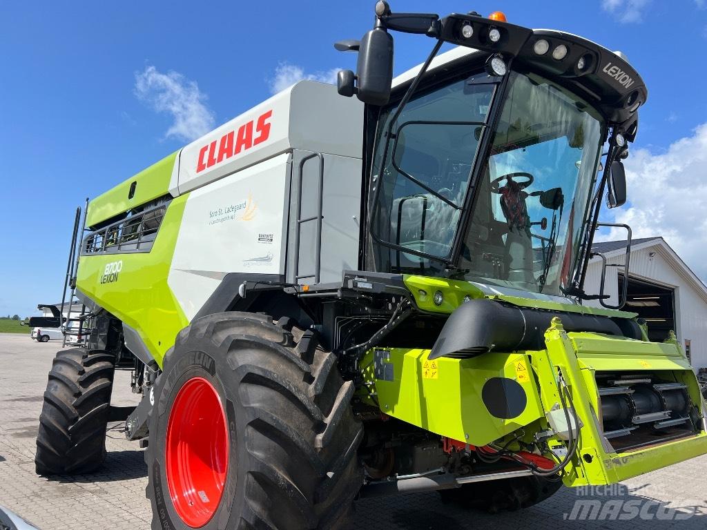 CLAAS Lexion 8700 Biçerdöverler
