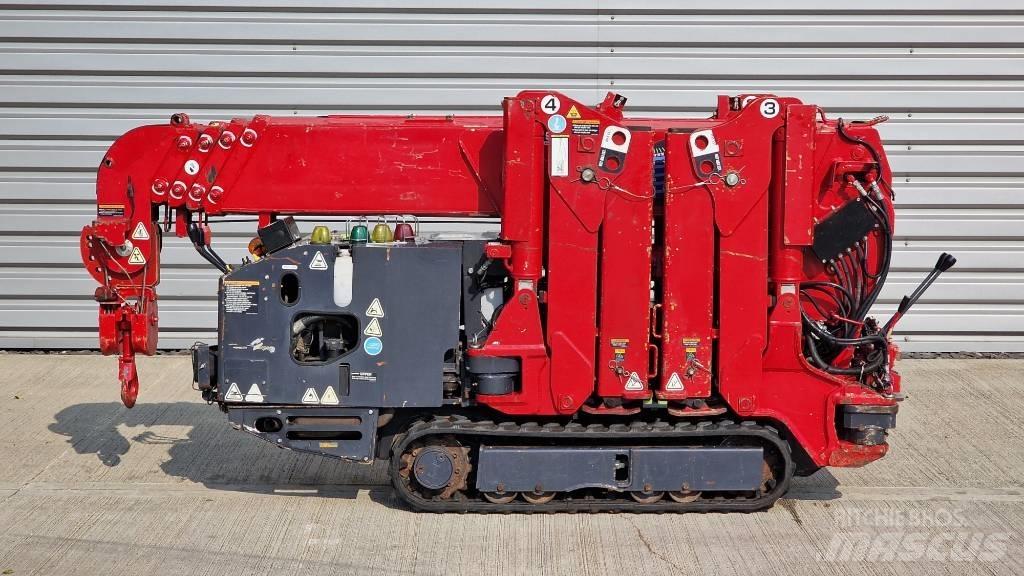 Unic URW 295 Mini vinçler