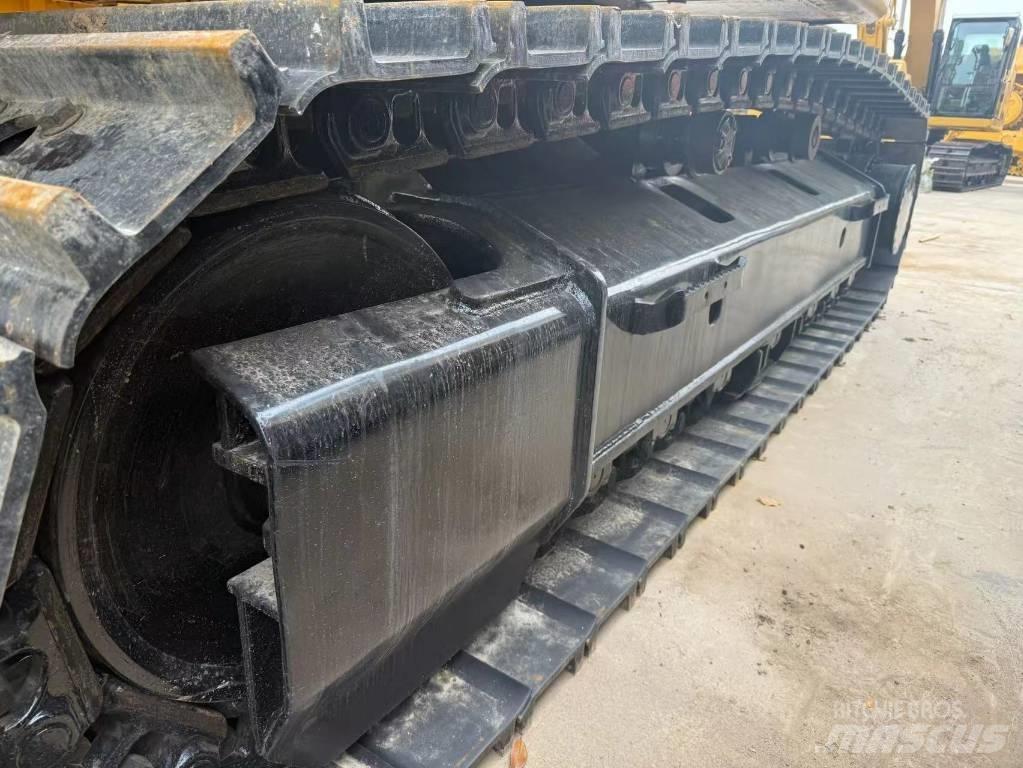 CAT 336 GC Paletli ekskavatörler