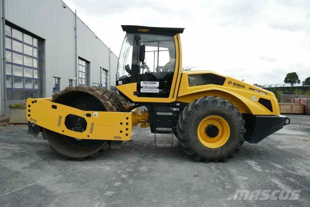 Bomag BW 213 PDH-5 Zemin sıkıştırma makineleri
