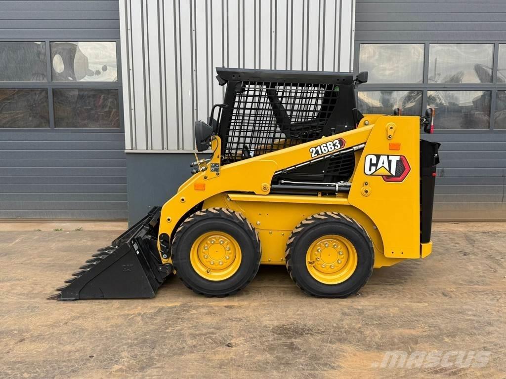 CAT 216B3 Tekerlekli yükleyiciler