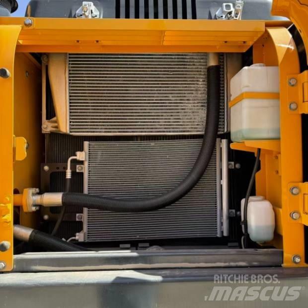 Hyundai R220-9S Paletli ekskavatörler