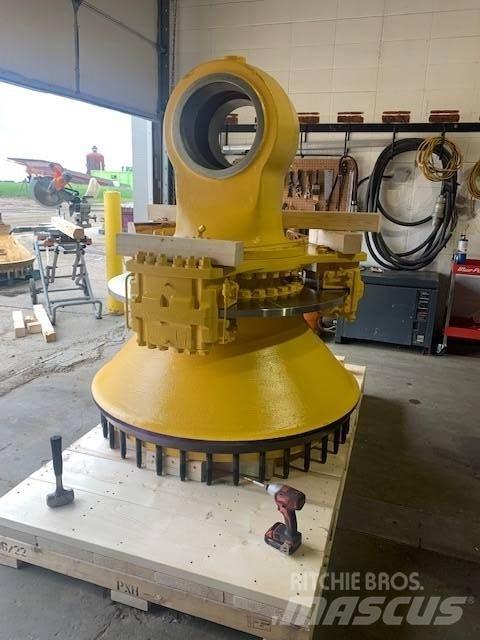 Komatsu 830 E Belden kirma kaya kamyonu