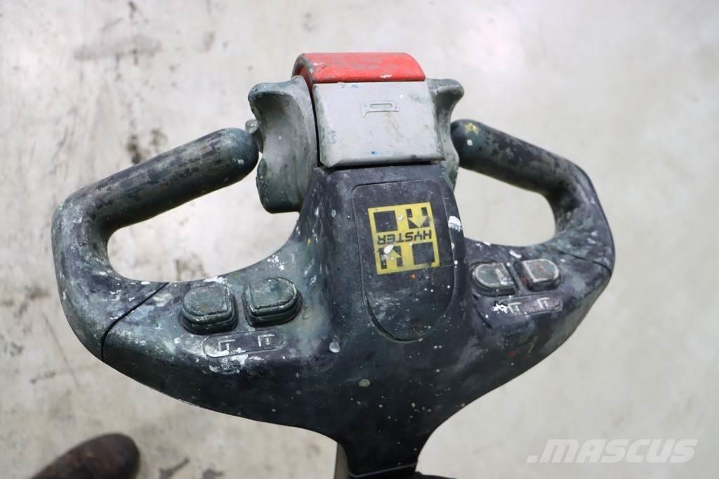 Hyster S1.6 Yaya kumandali istif makinasi