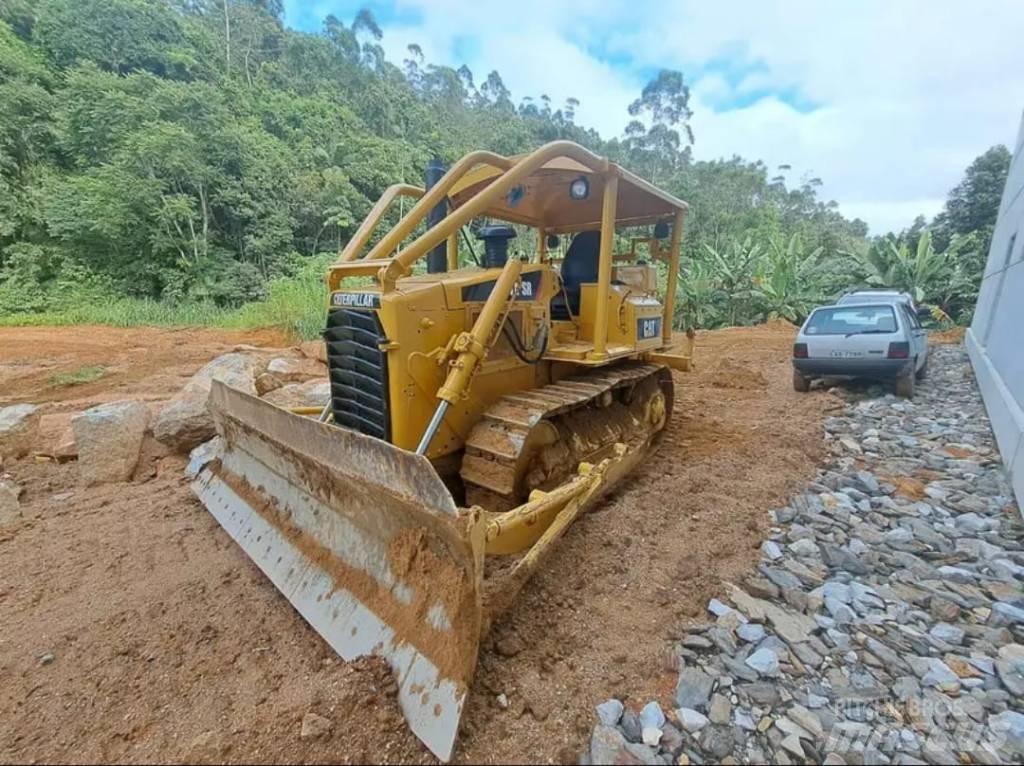 CAT D4SR Traktörler