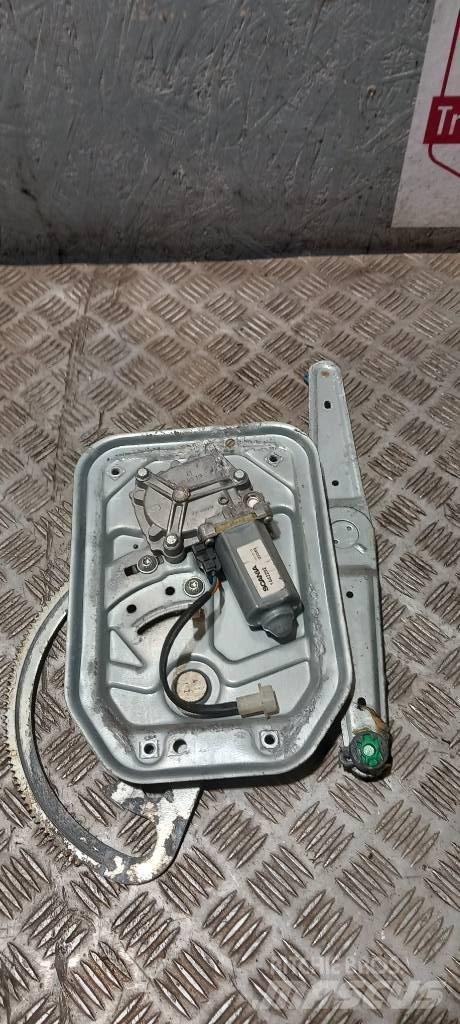 Scania R 440   1442292 Kabinler