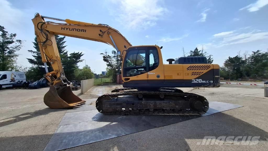 Hyundai R320NLC-9 Paletli ekskavatörler