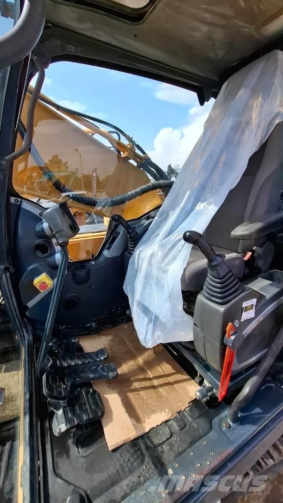Hyundai R320NLC-9 Paletli ekskavatörler