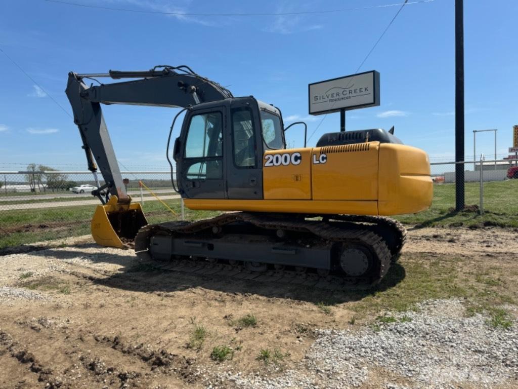 DEERE 200 LC Paletli ekskavatörler