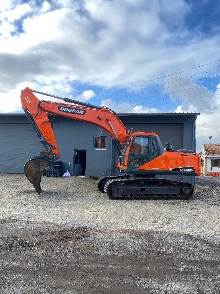 Doosan DX 220 NLC Paletli ekskavatörler