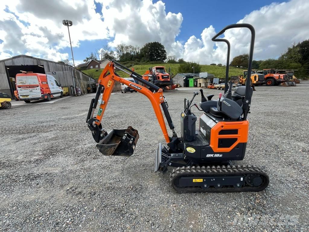 Develon DX 10 Z-7 Mini ekskavatörler, 7 tona dek