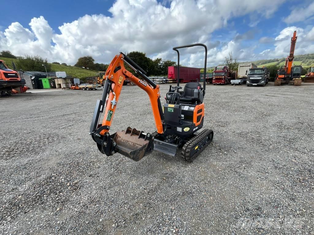 Develon DX 10 Z-7 Mini ekskavatörler, 7 tona dek