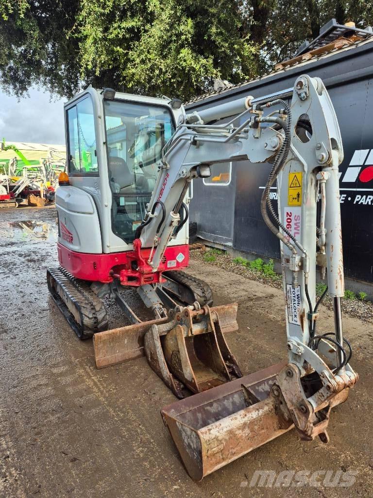 Takeuchi TB 325 R Mini ekskavatörler, 7 tona dek