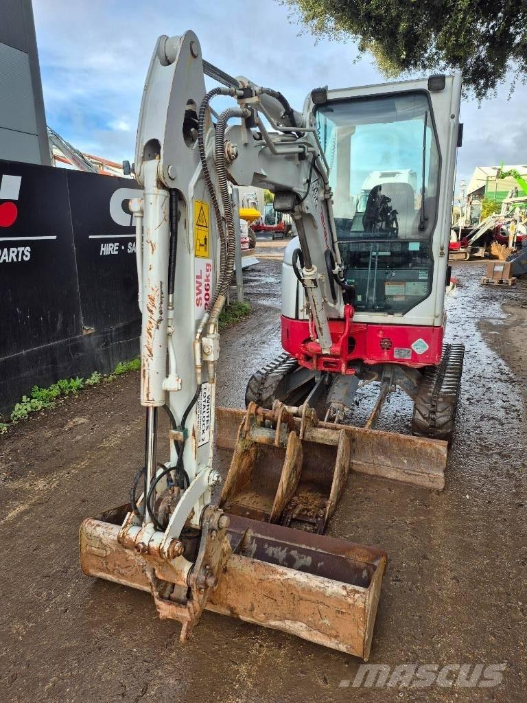 Takeuchi TB 325 R Mini ekskavatörler, 7 tona dek