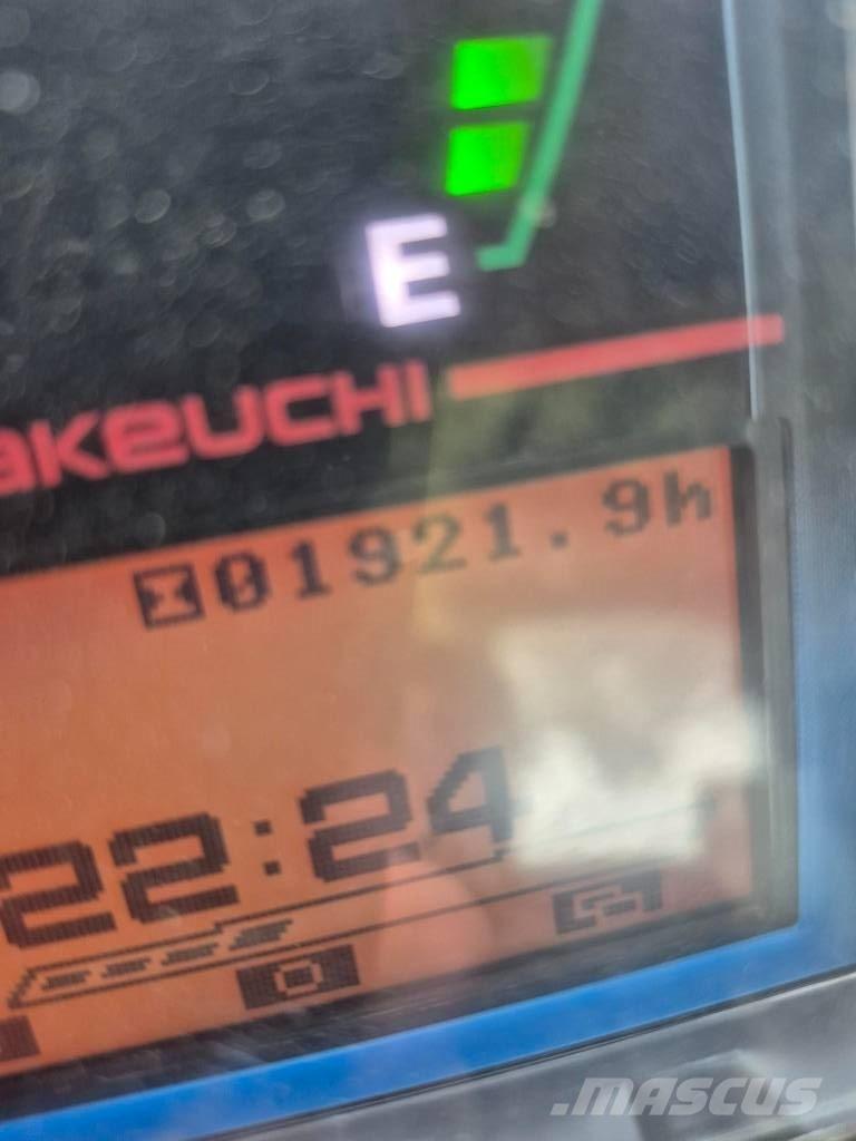 Takeuchi TB 325 R Mini ekskavatörler, 7 tona dek