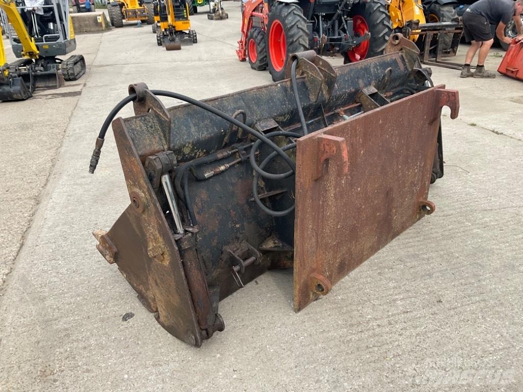 JCB 4 IN 1 BUCKET Kovalar