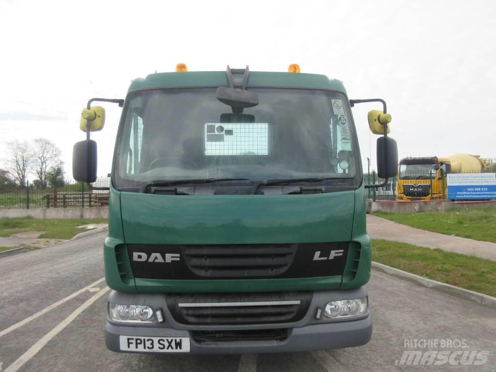 DAF 45.180 Düz Platformlu Oto Çekiciler/vinçli kamyonlar