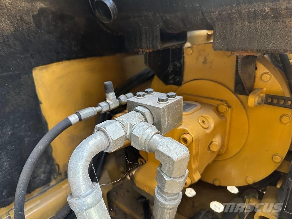 CAT 308E Paletli ekskavatörler