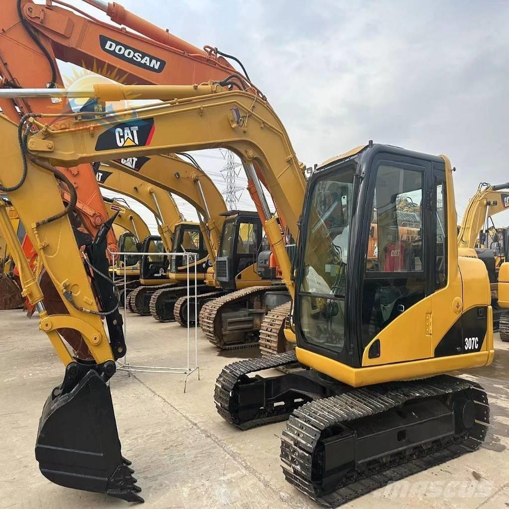 CAT 307 C Paletli ekskavatörler
