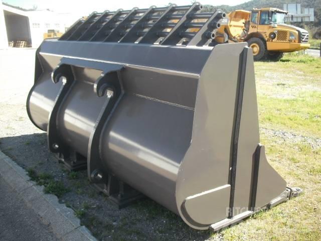 Volvo L220 Kovalar