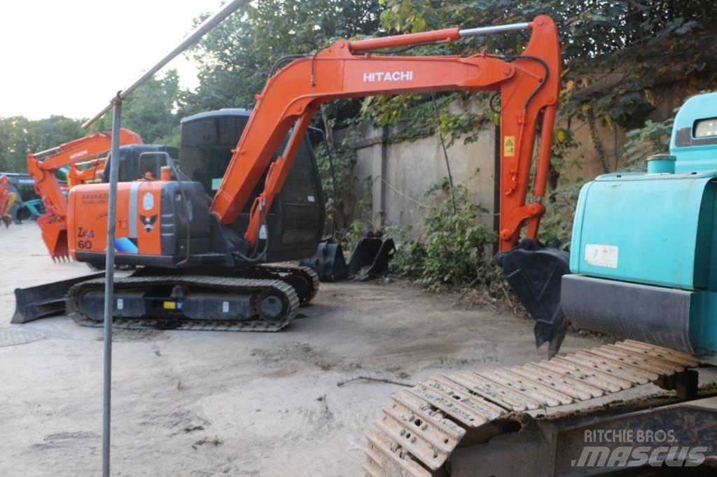 Hitachi 60 Paletli ekskavatörler
