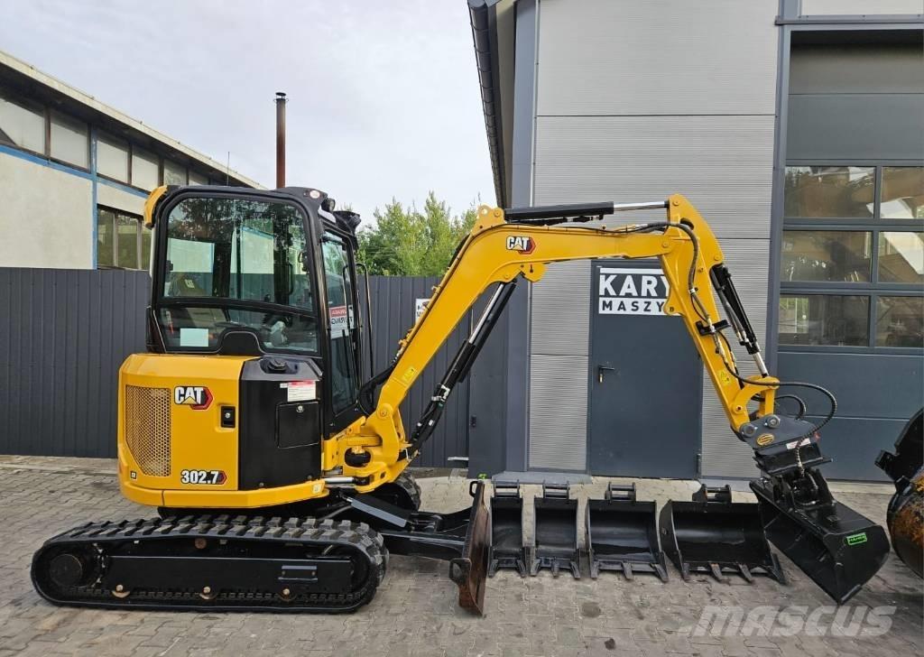 CAT 302.7 CR Mini ekskavatörler, 7 tona dek