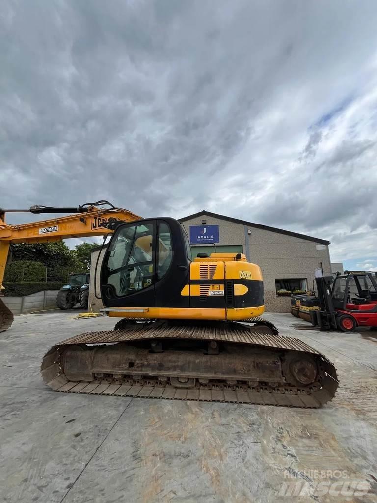 JCB JZ 255LC Paletli ekskavatörler
