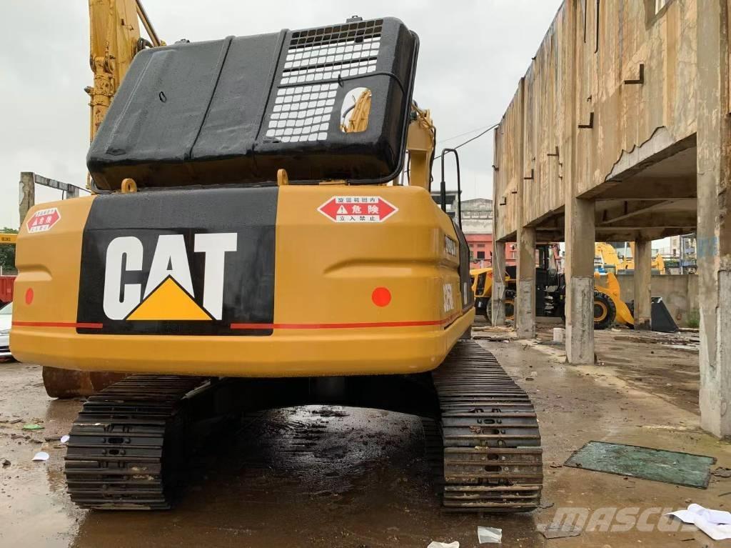 CAT 325 B L Paletli ekskavatörler