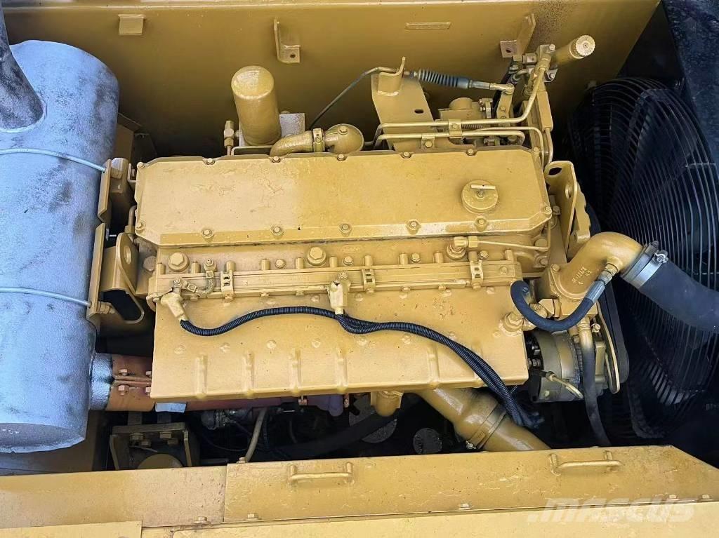 CAT 325 B L Paletli ekskavatörler