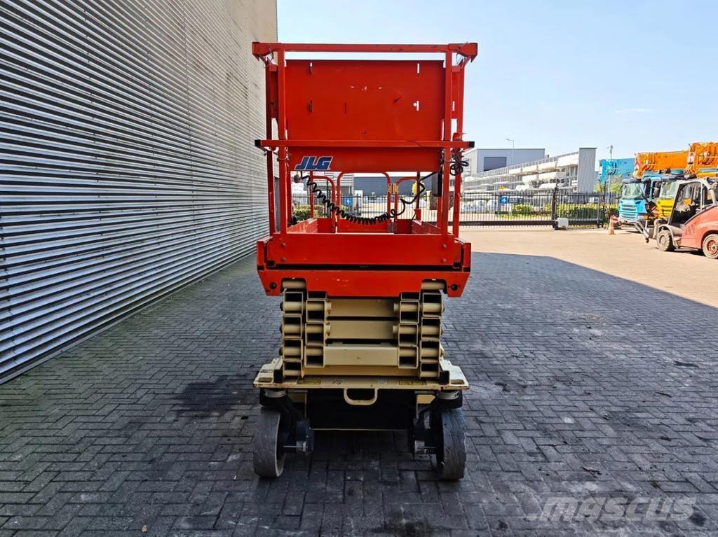 JLG 3246 ES Makasli platformlar