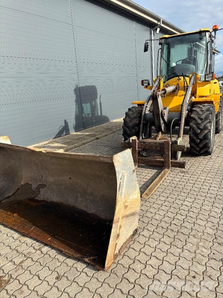 Volvo L 30 Tekerlekli yükleyiciler