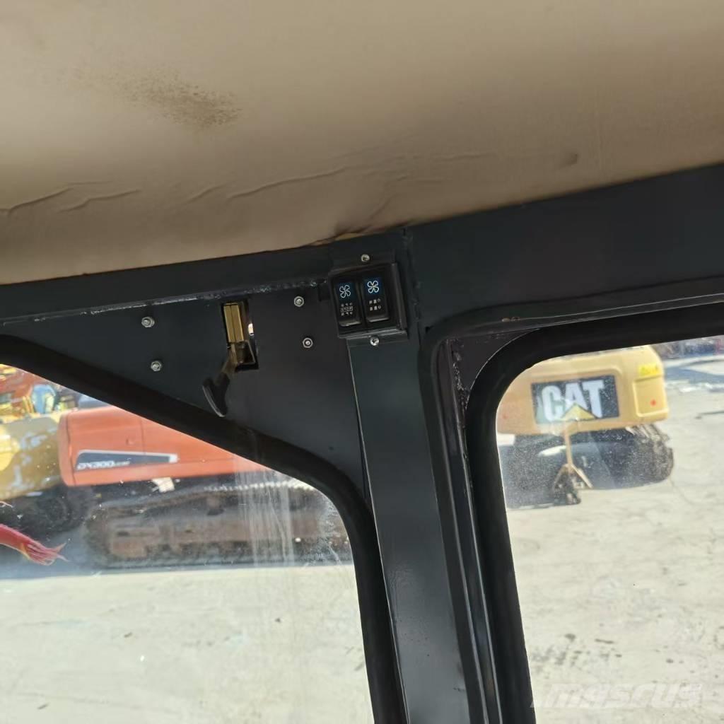 Dynapac CA 301 D Tek tamburlu silindirler