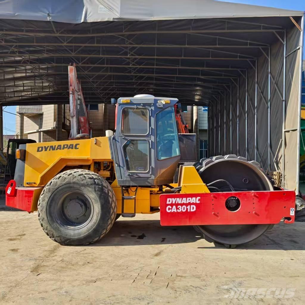 Dynapac CA 301 D Tek tamburlu silindirler