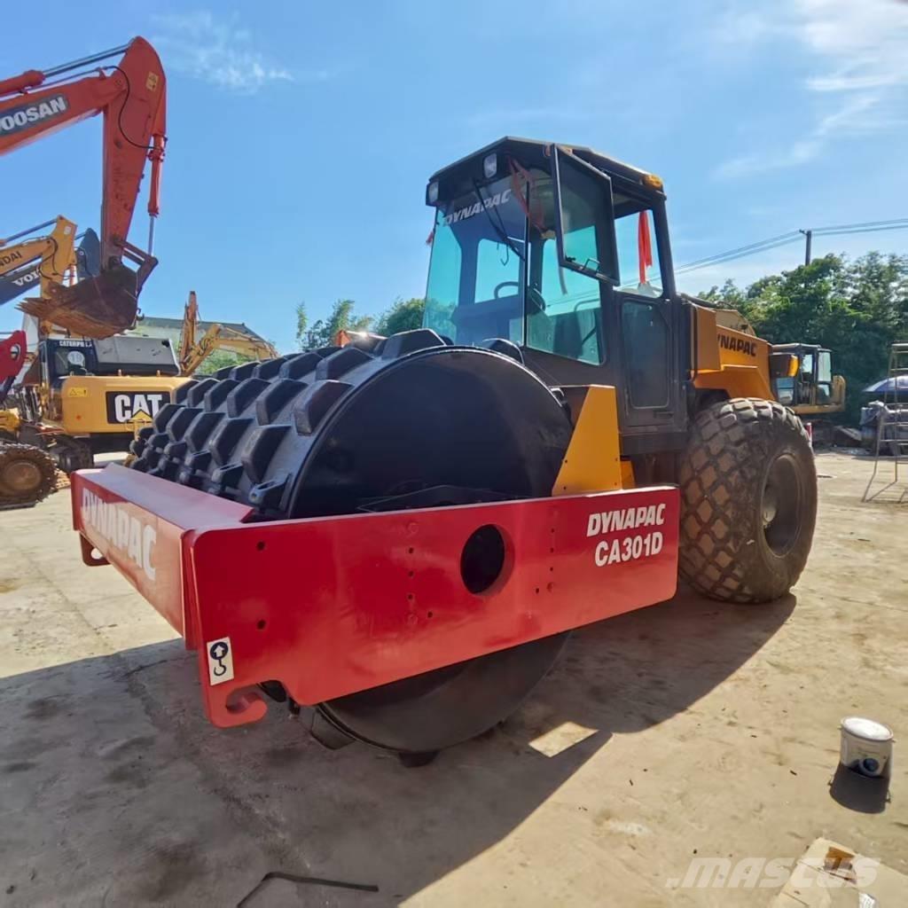 Dynapac CA 301 D Tek tamburlu silindirler