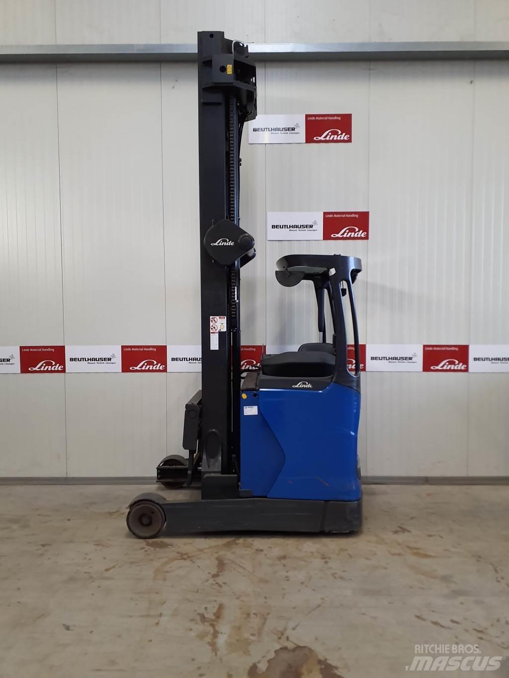 Linde R16HD Reach truck - depo içi istif araçları