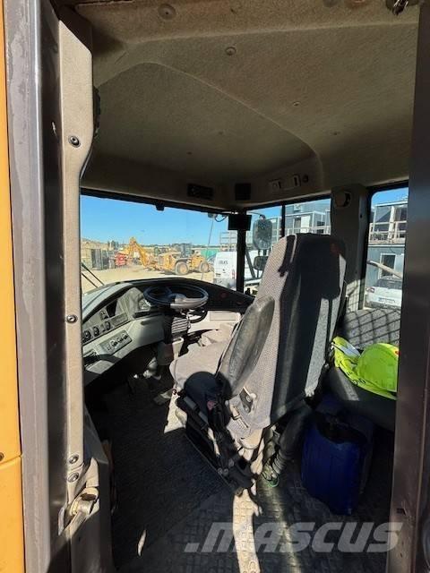 Volvo A 25 F Belden kirma kaya kamyonu