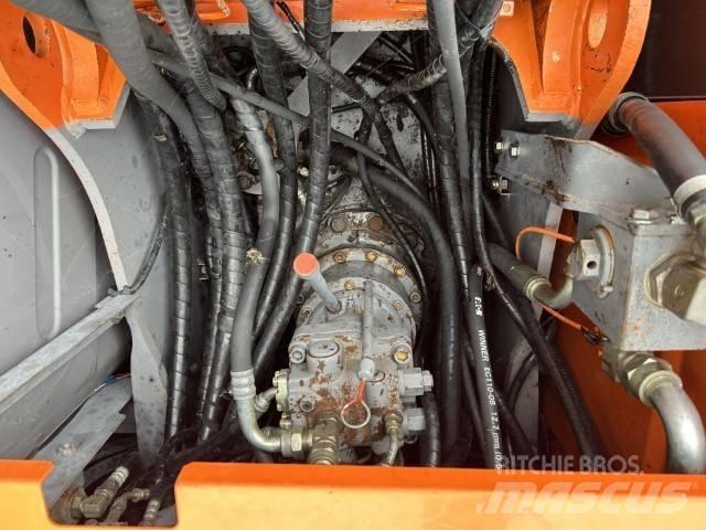 Hitachi ZX 130 W Lastik tekerli ekskavatörler