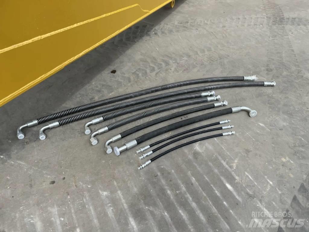 CAT 323 NG 15m Set Beko kepçeleri