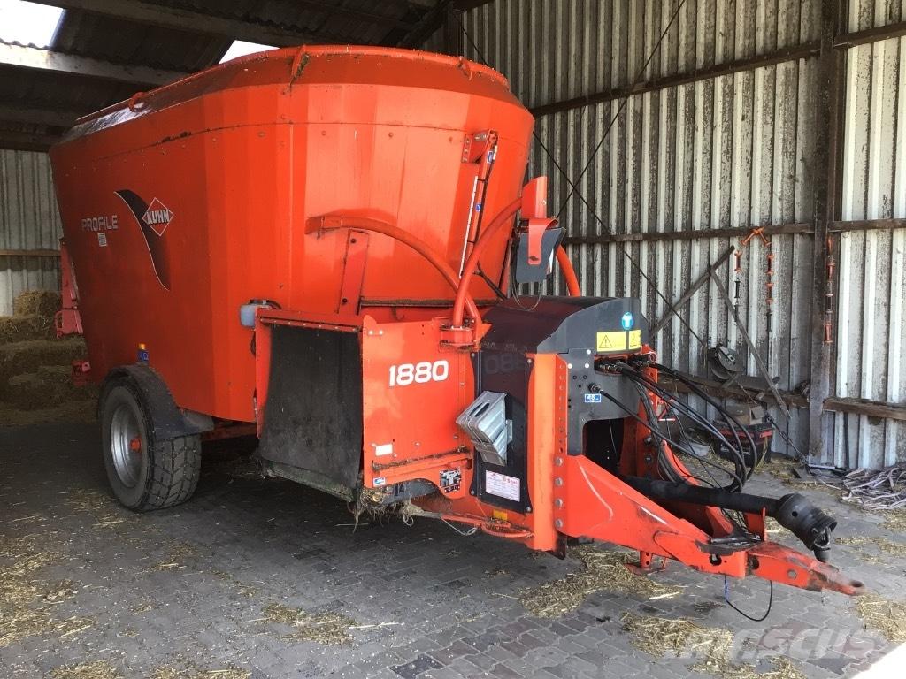 Kuhn Profile 1880 Mikser besleyiciler