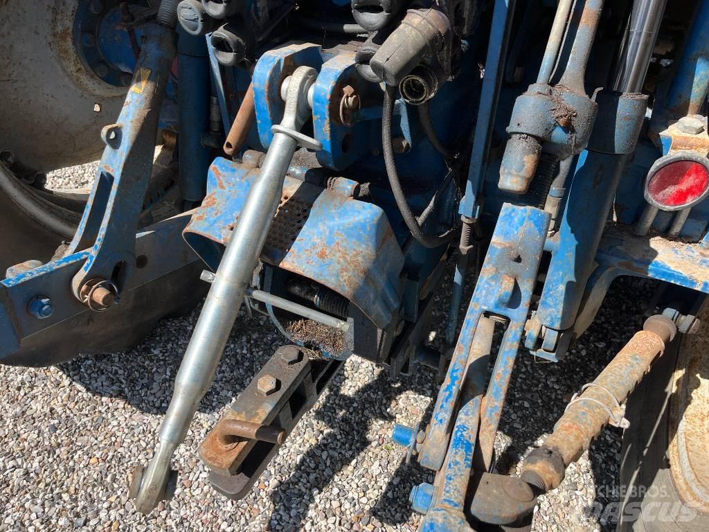 Ford 8210 Force III Traktörler