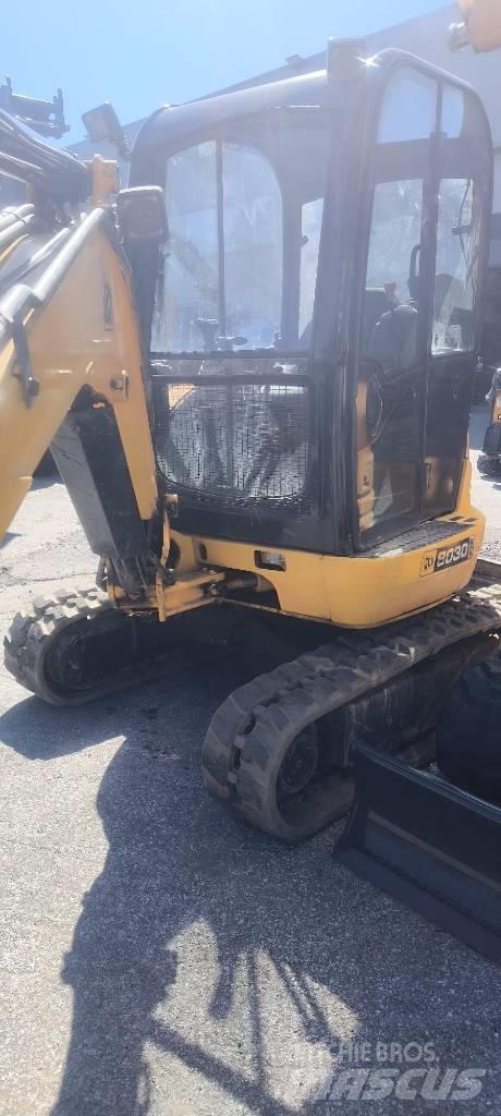 JCB 8030 Mini ekskavatörler, 7 tona dek