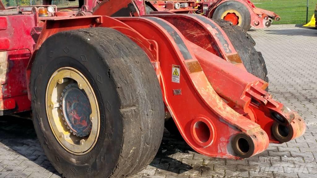 Sandvik LH208 Yer Altı Yükleyicileri