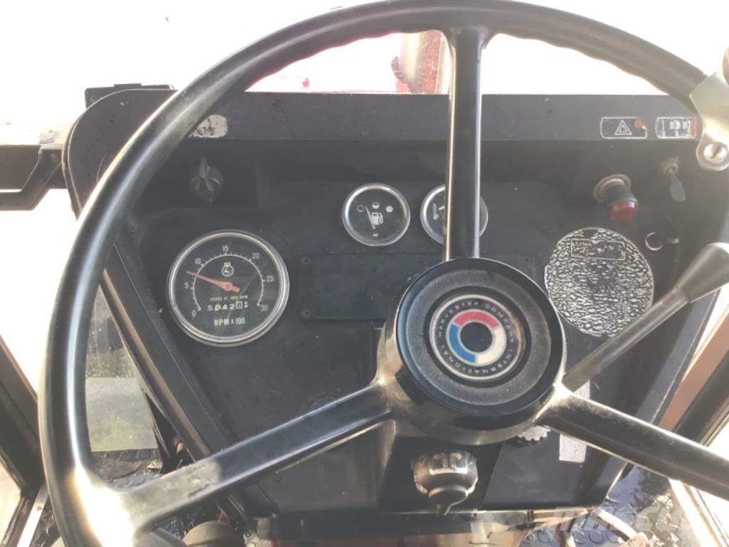 International 684 Traktörler