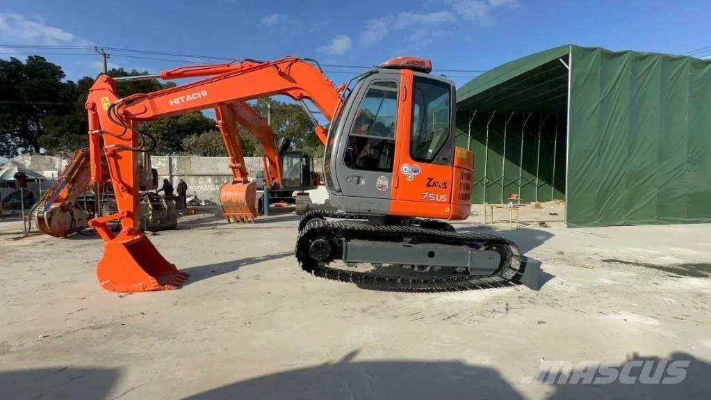 Hitachi ZX75US Mini ekskavatörler, 7 tona dek