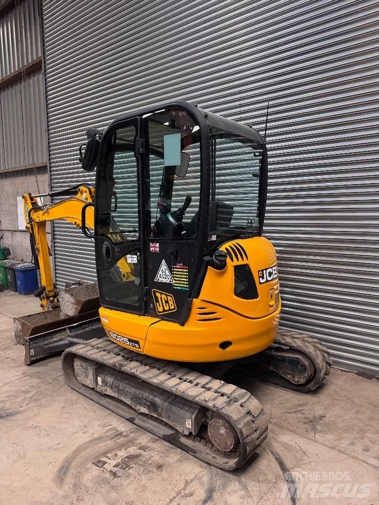JCB 8025 ZTS Mini ekskavatörler, 7 tona dek