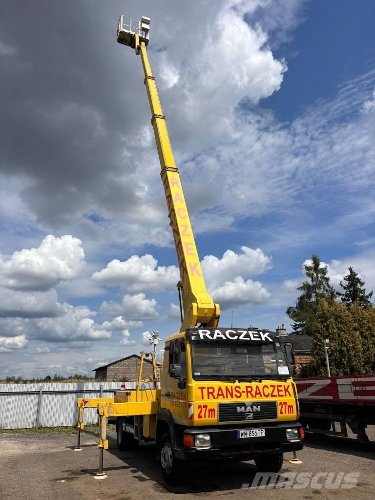 MAN L 2000 Araç üstü platformlar