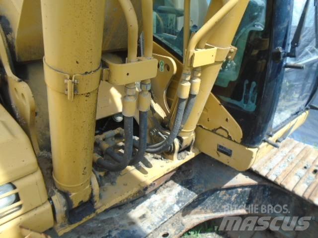 CAT 330 D L Paletli ekskavatörler