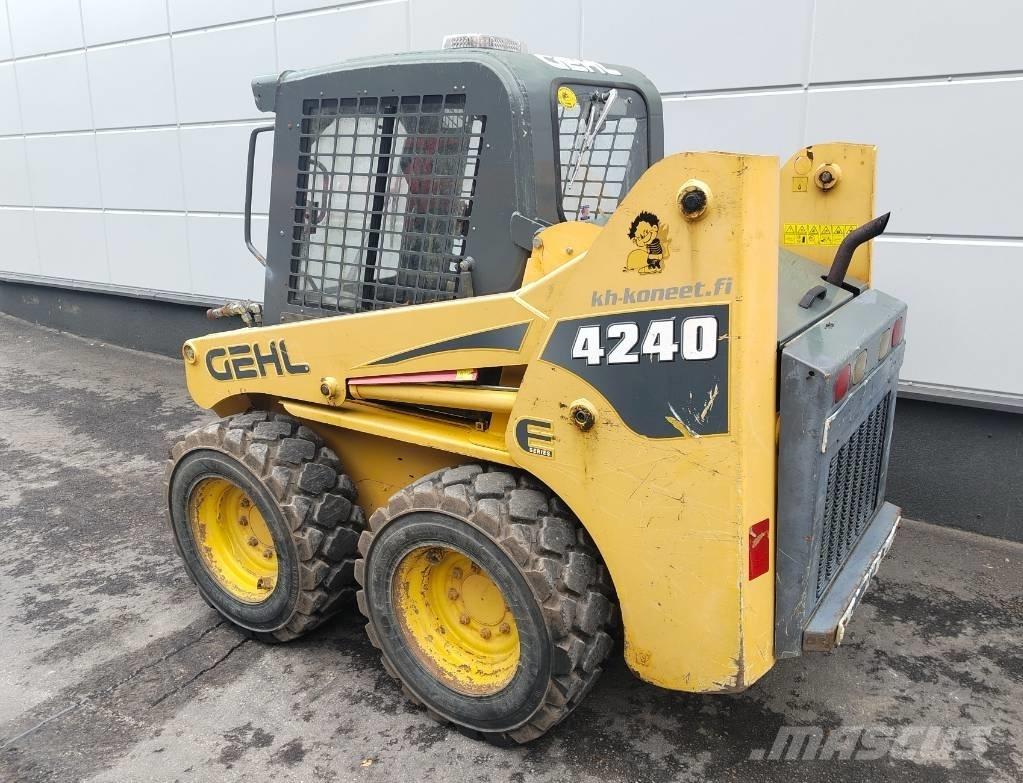 Gehl 4240 E Skid steer loderler