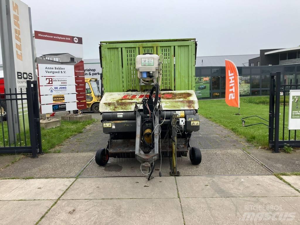 CLAAS Quantum 5500 P Kendi yükler römorklar